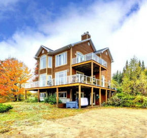 5CH - 3SDB - Spa, vue fleuve, foyer et bien plus ! Petite-Rivière-Saint-François